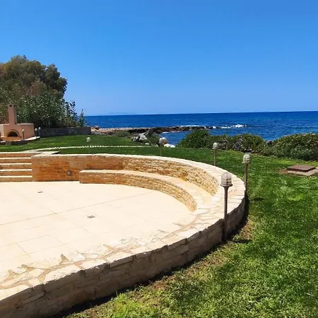 Apartament Sea And Sun Beachfront Holidy *
