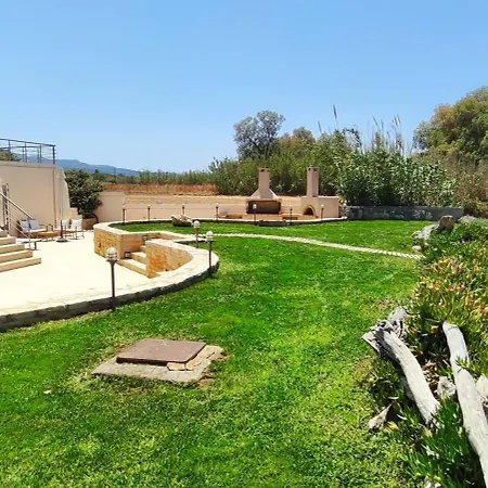 Apartament Sea And Sun Beachfront Holidy Pigianos Kampos (Crete)