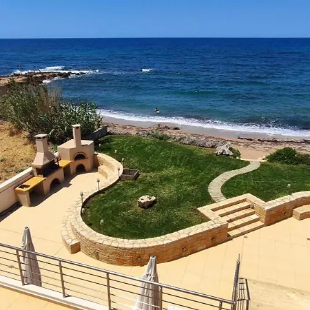 Apartament Sea And Sun Beachfront Holidy