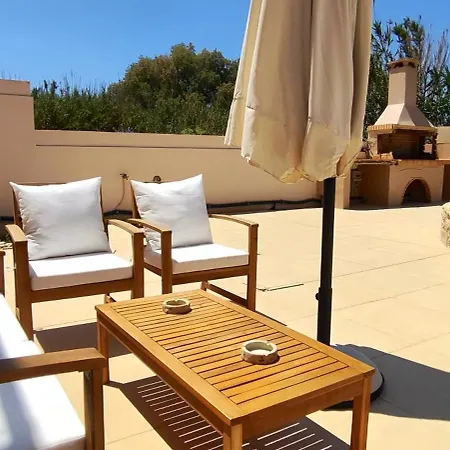 Sea And Sun Beachfront Holidy Pigianos Kampos (Crete)